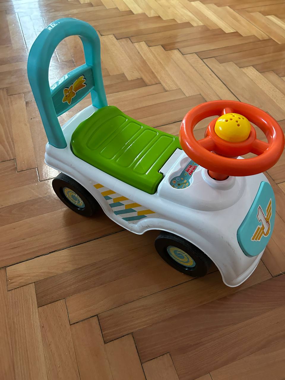 Odličan transport za one koji su savladali prve korake i do 2,5 godine sigurno)