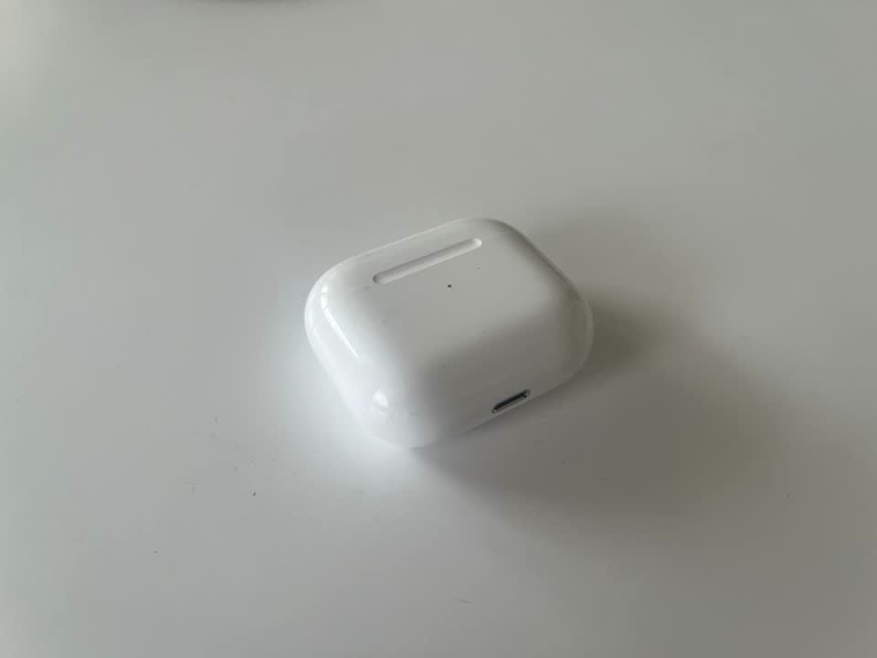 AirPods 3
