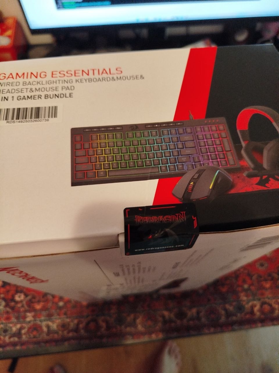 Prodajem set periferije RedDragon S149
