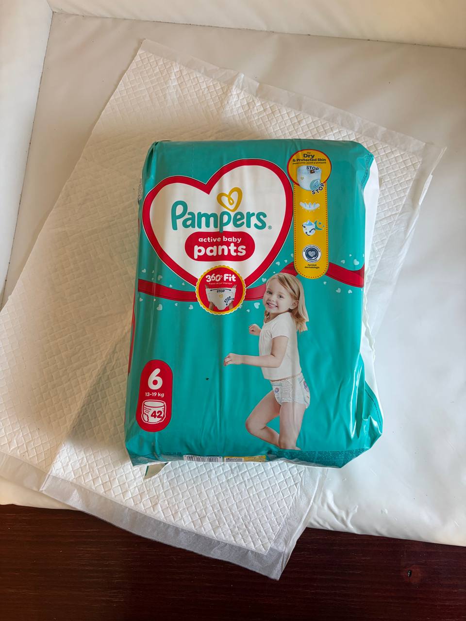 Cela neotvorena pakla pelena