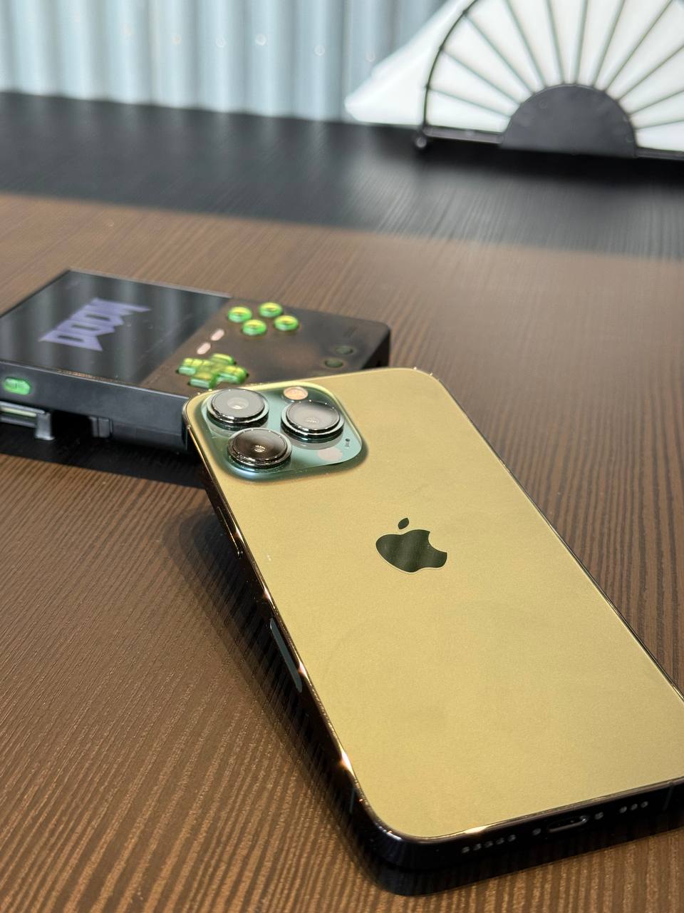 Menjam iPhone 13 Pro 256 GB Graphite