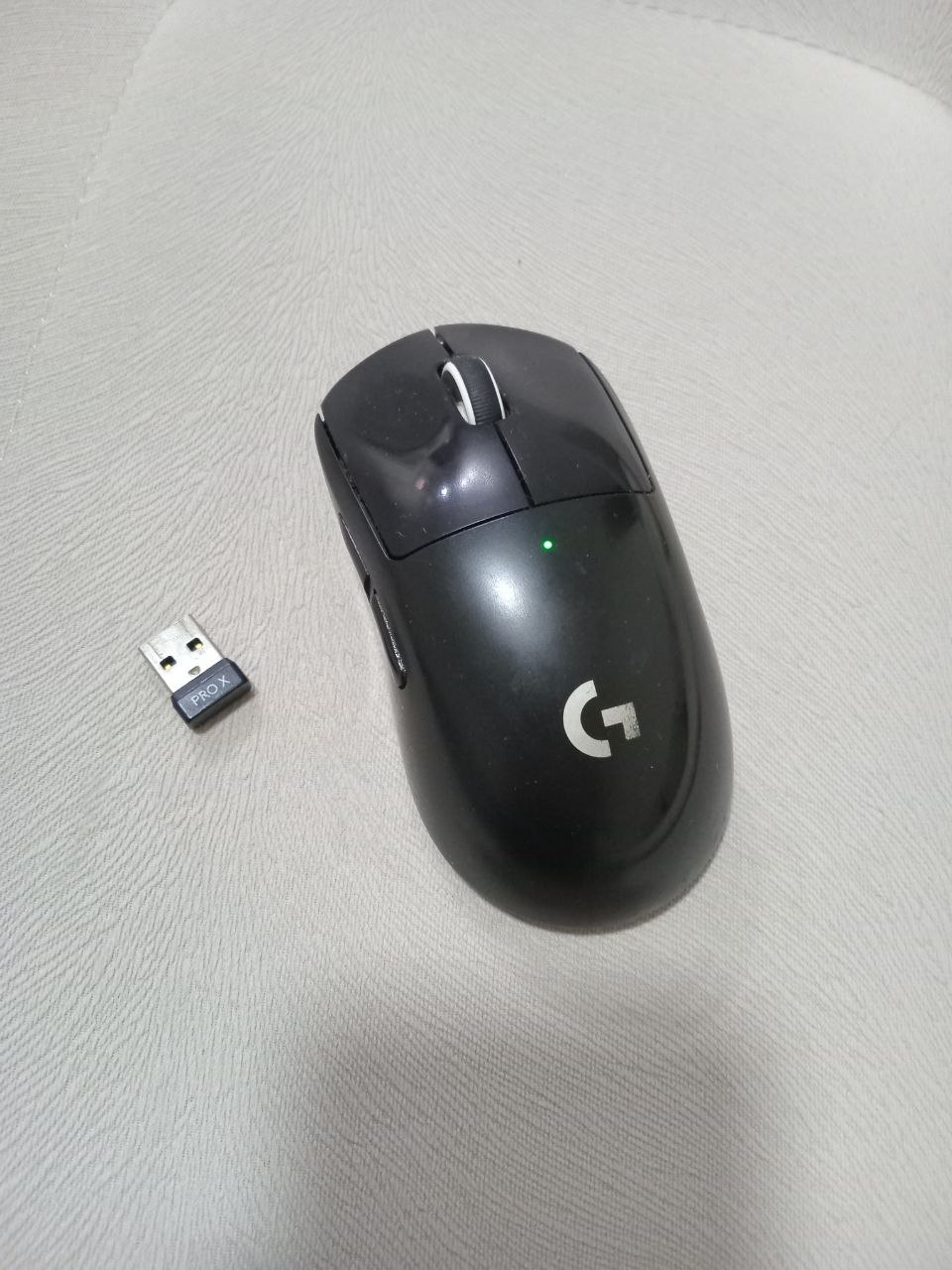 Prodajem gejmerski miš Logitech Pro X Superlight