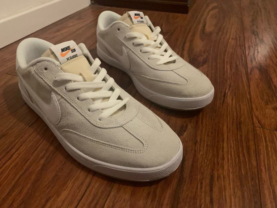 Продаю кроссовки Nike SB FC Classic (цвет Summit White)