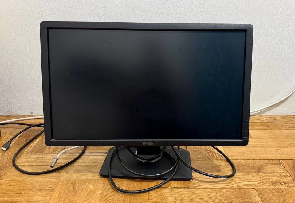 Монитор Dell UltraSharp U2312HMt