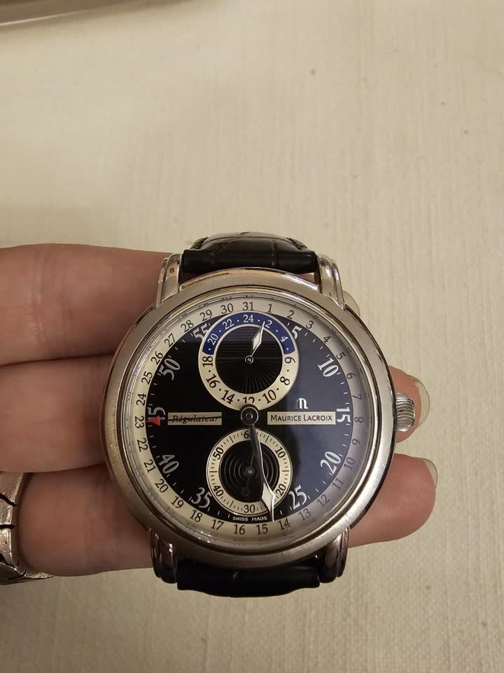 Часы Maurice Lacroix Masterpiece Regulateur