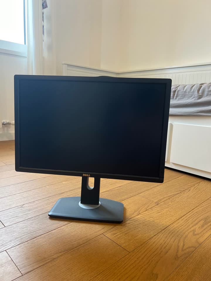 Монитор 24" Dell UltraSharp U2412M