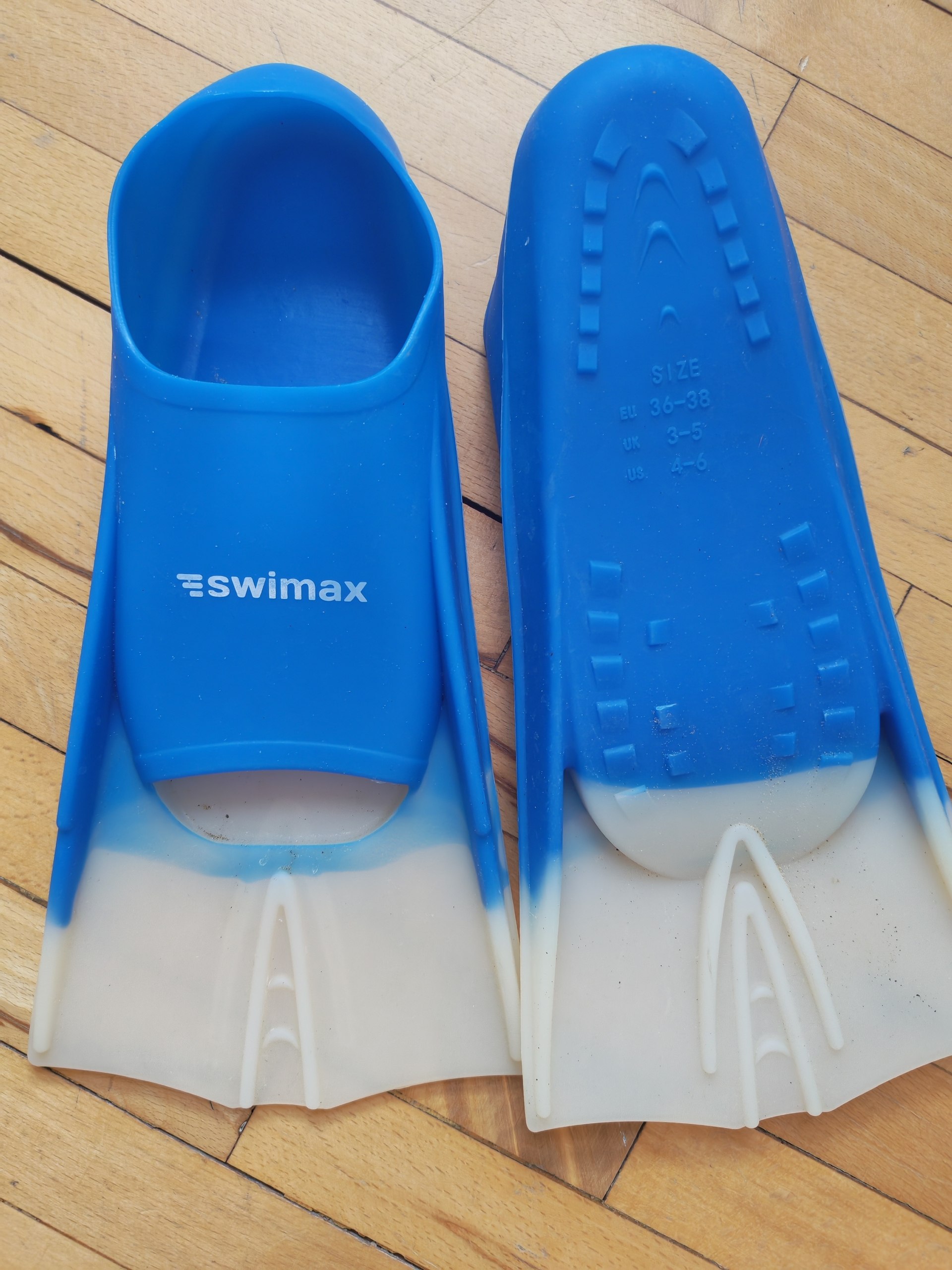 Prodajem dečje/ženske peraje za plivanje Swimax