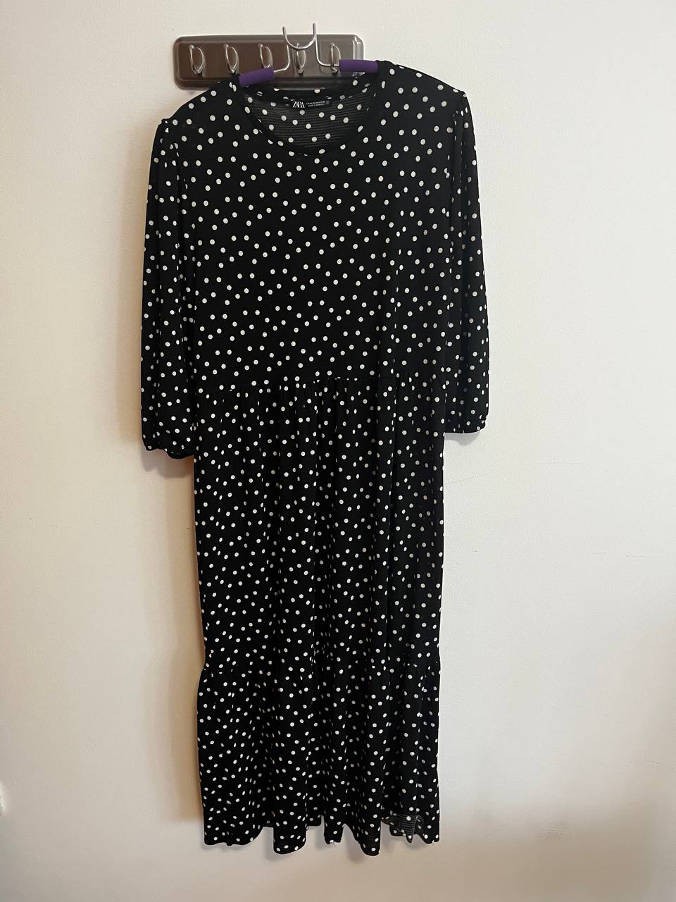 Платье легкое Zara, удлиненное, рукав 3/4. Размер М