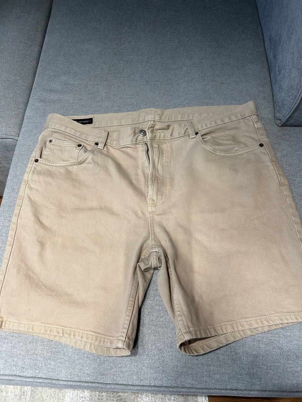 Шорты Zara