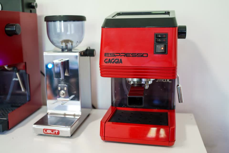 Рожковая кофеварка Gaggia Espresso и кофемолка Lelit Fred Tempo