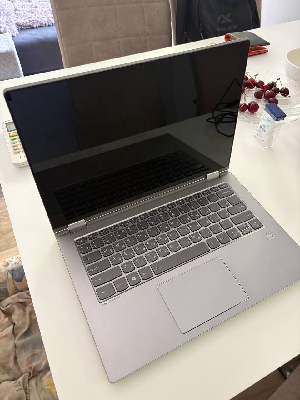 Laptop LENOVO YOGA 530-14IKB