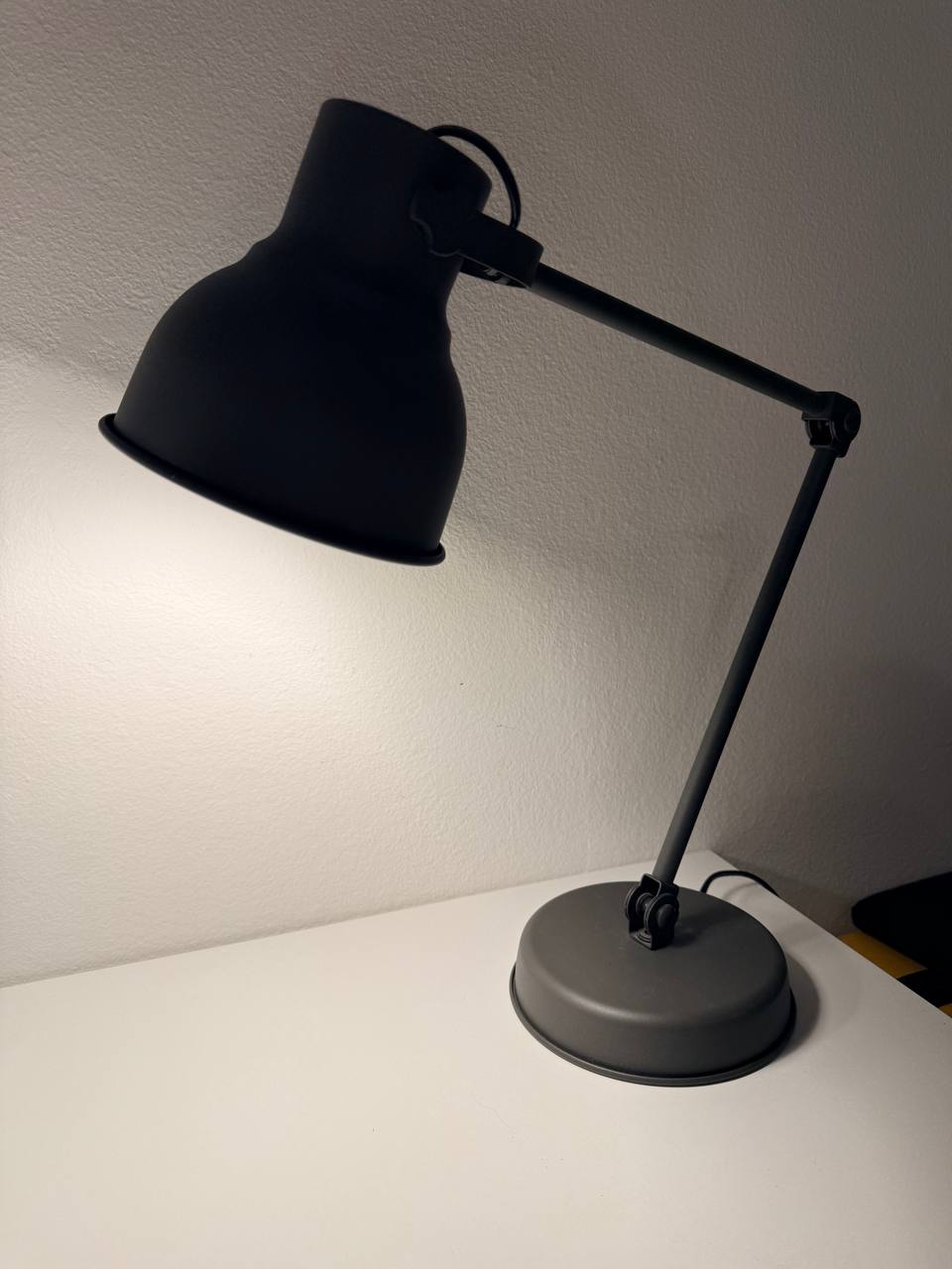 Prodajem Ikea lampu