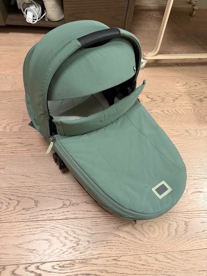 Продаю блок люльку для cybex mios