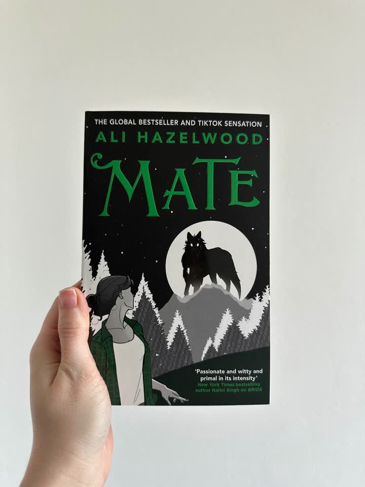 Mate by Ali Hazelwood 800 din