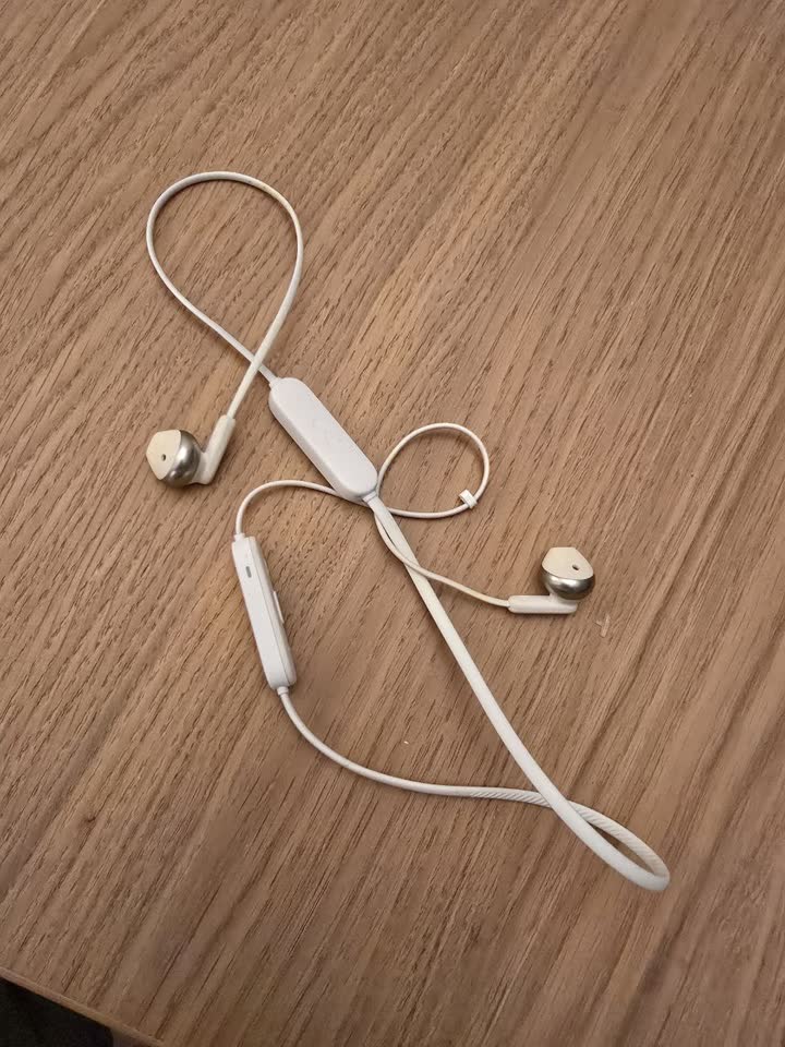 Наушники JBL