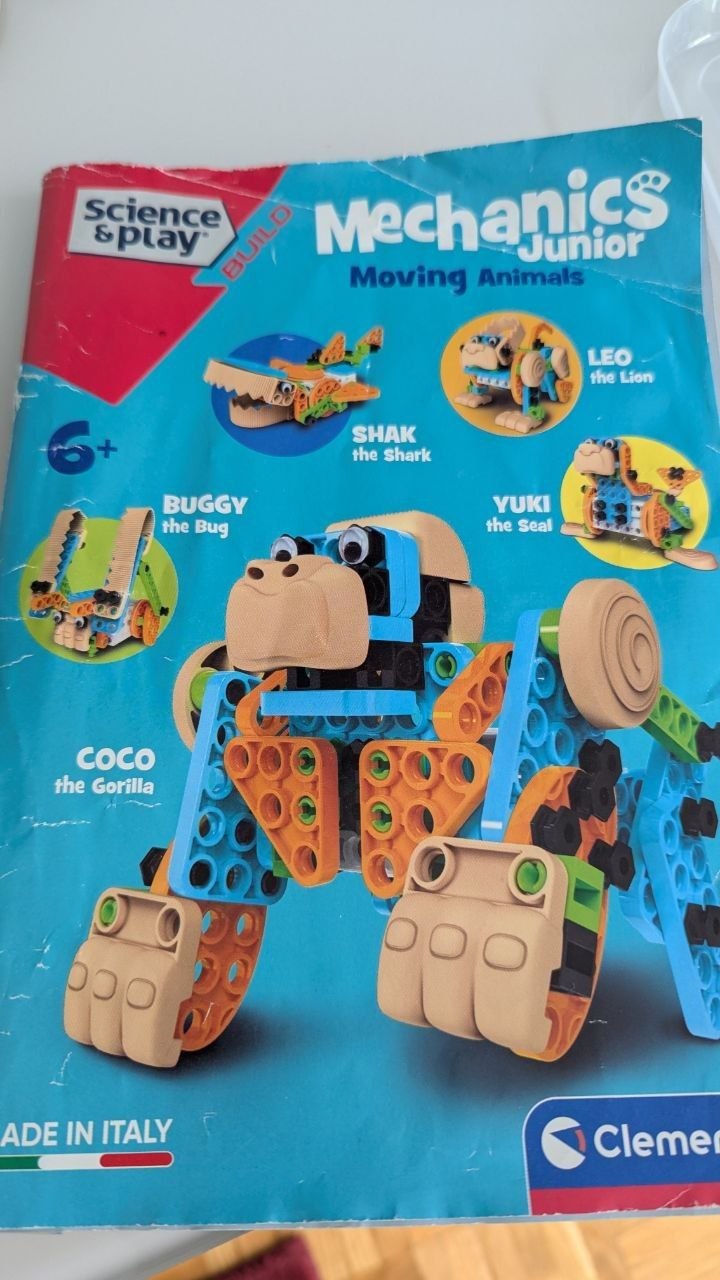 Konstruktor za robotiku