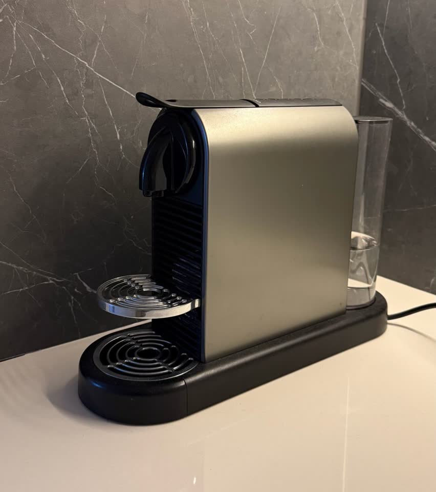 Кофемашина Nespresso Citiz Platinum