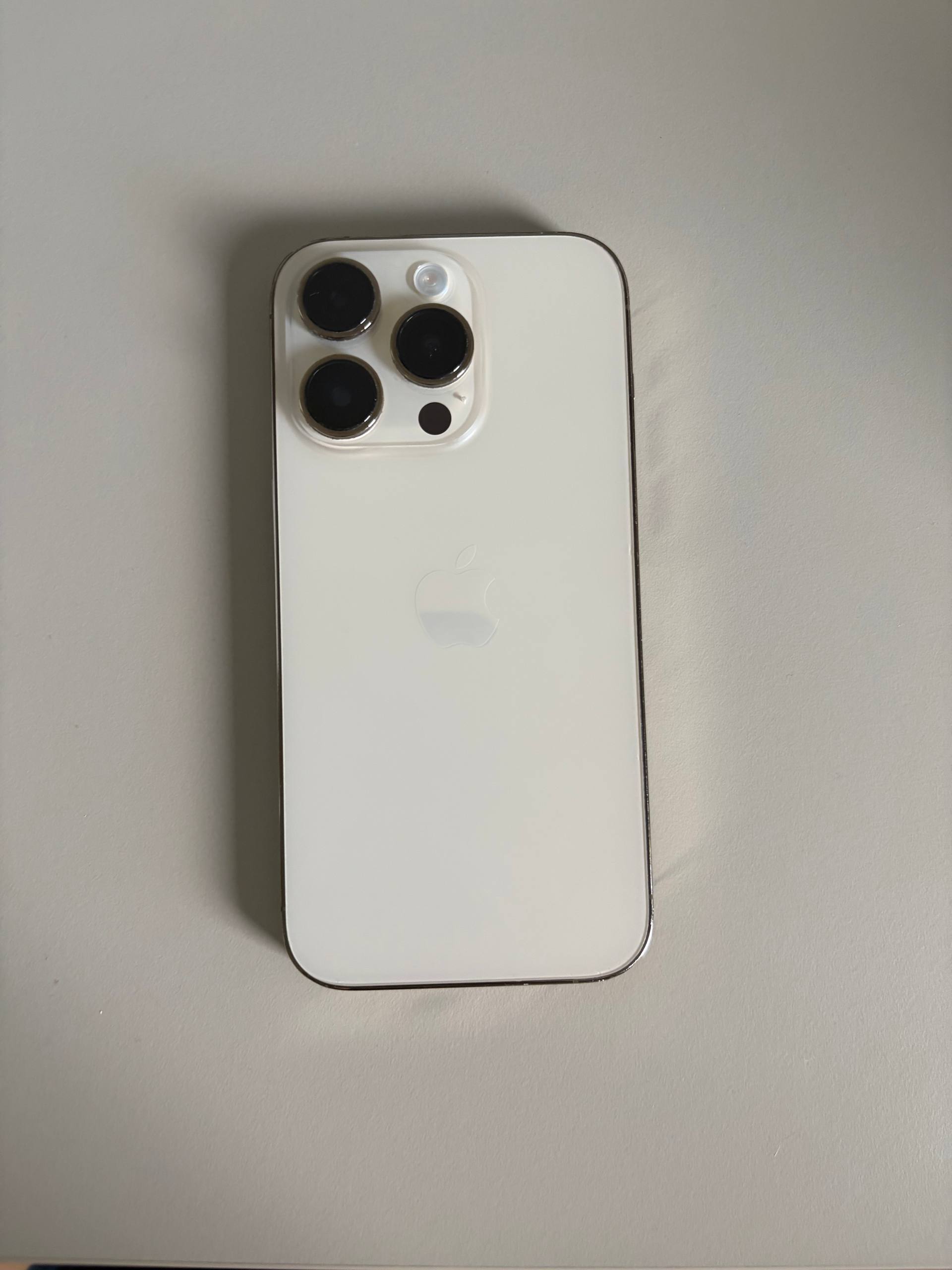 iPhone 14 Pro