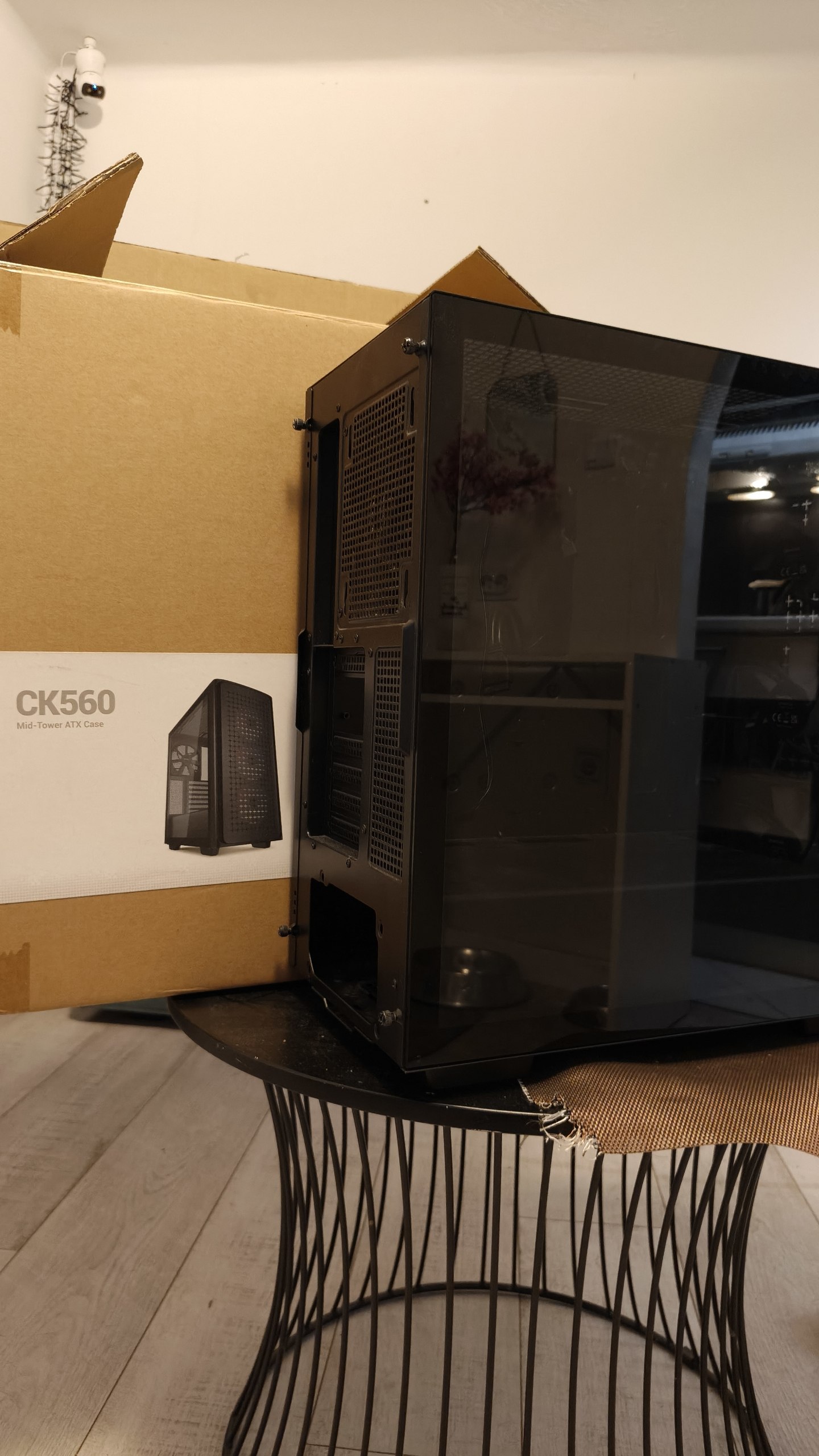 Prodajem kućište DeepCool CK560