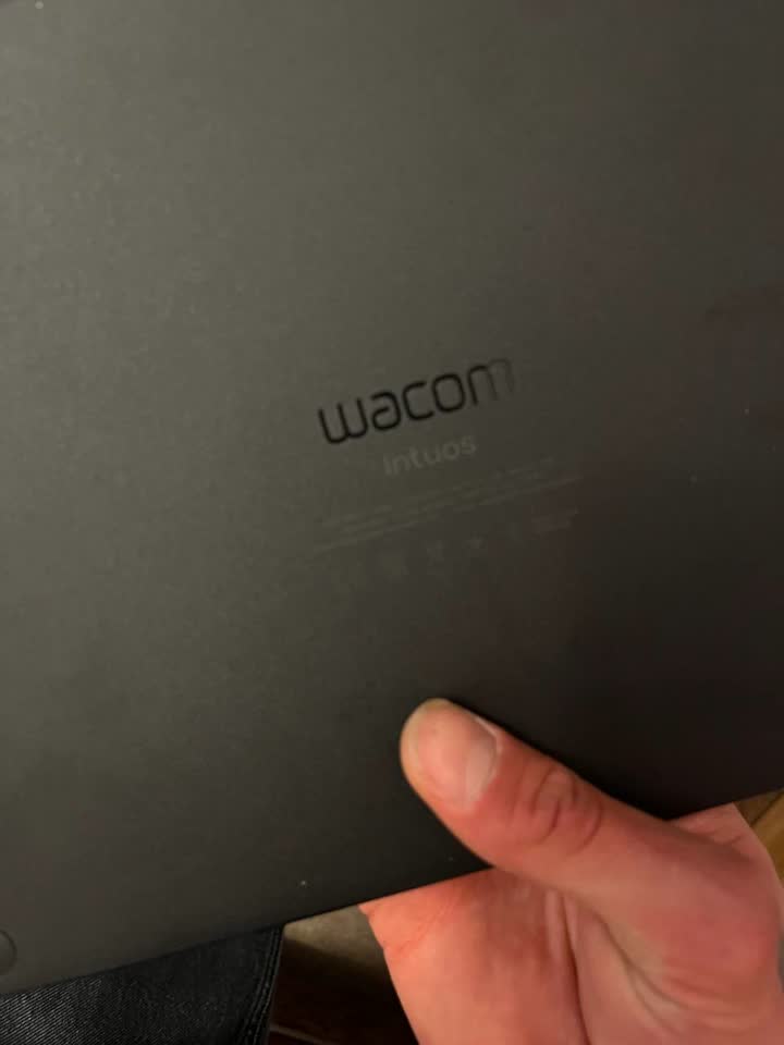 Wacom Intuos M Bluetooth (CTL-6100WL)