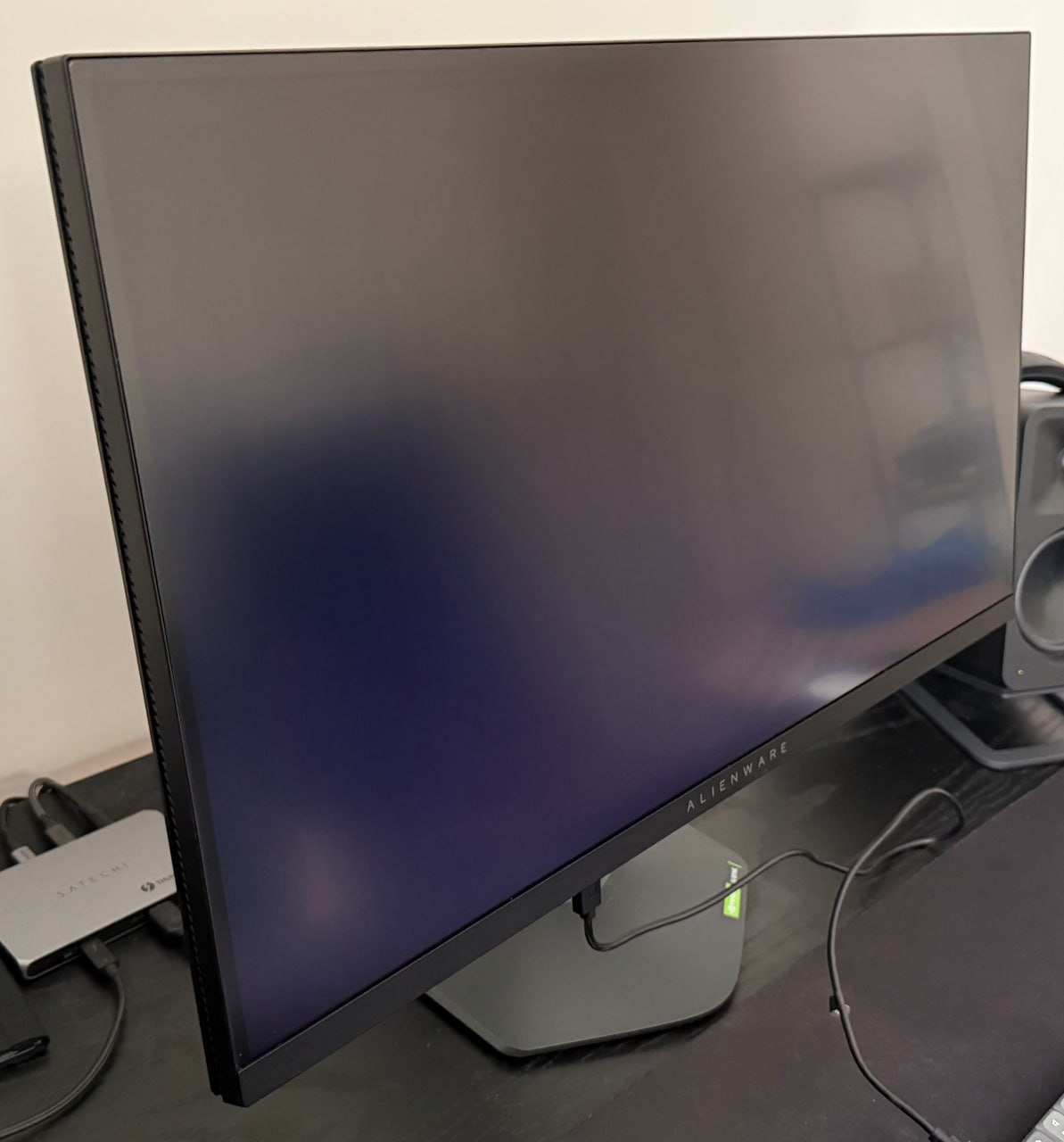 Gaming monitor Alienware 27 Gaming Monitor - AW2724DM