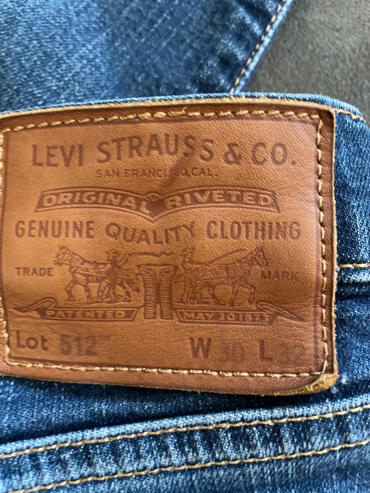 Продам джинсы Levi’s