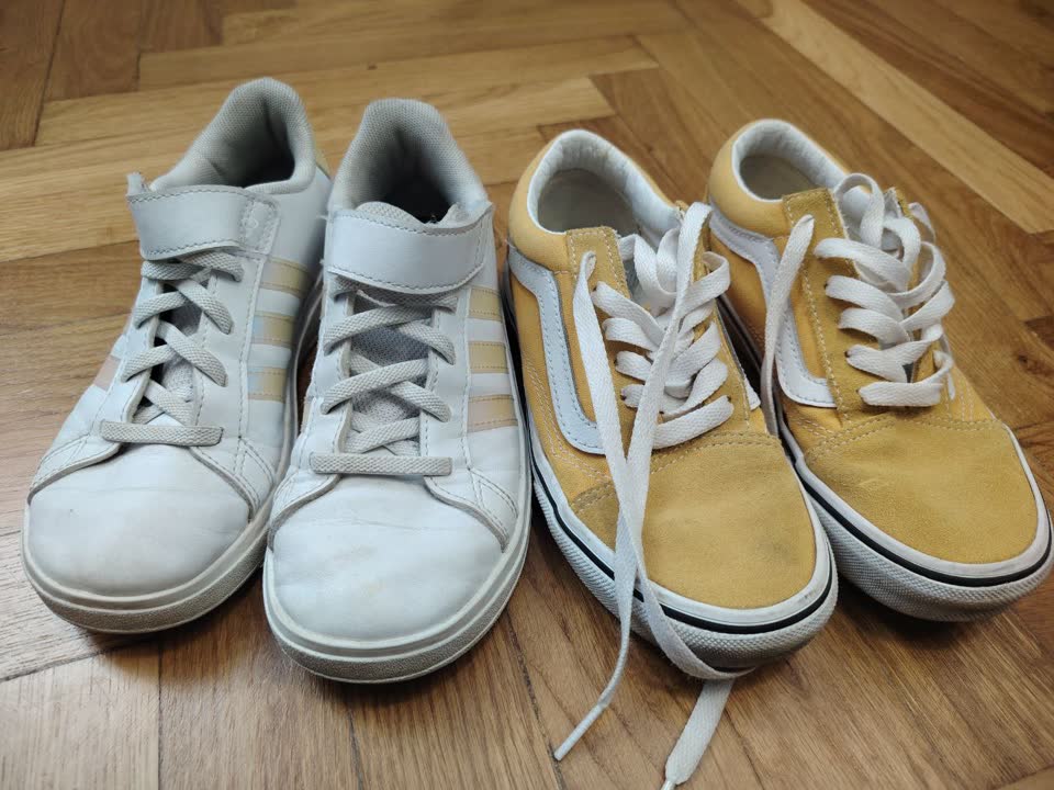 Кроссовки adidas и VANS