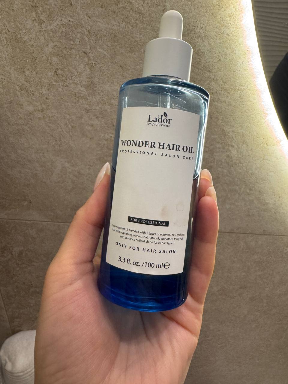 Lador Увлажняющее масло для волос для восстановление блеска Wonder Hair Oil