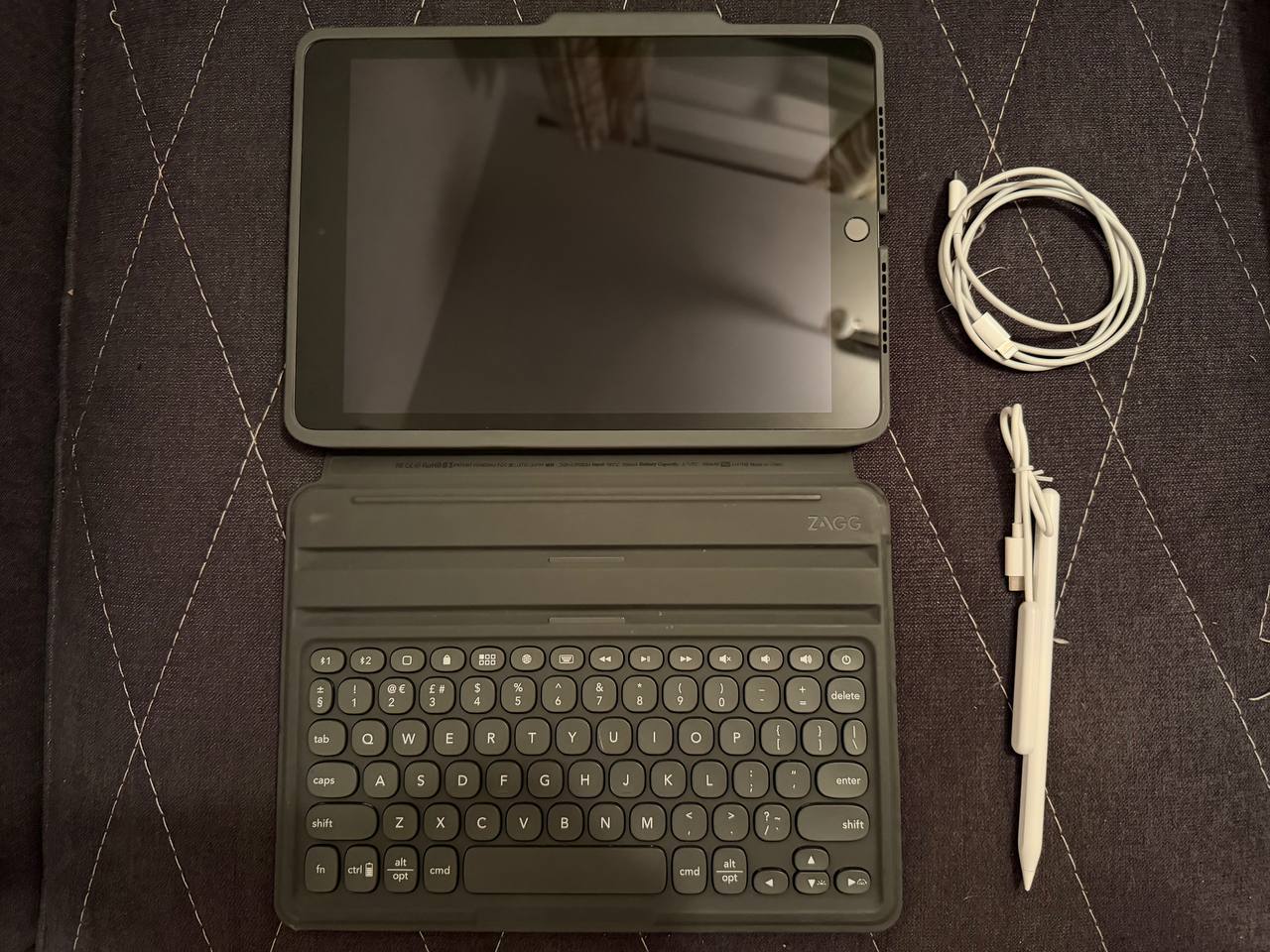Prodajem iPad 9