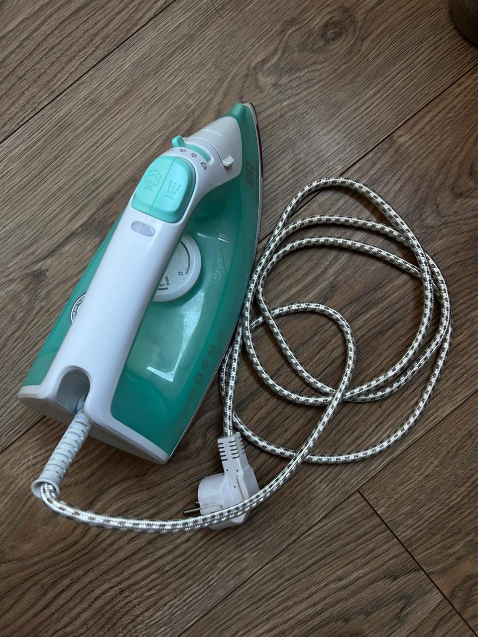 Утюг Electrolux