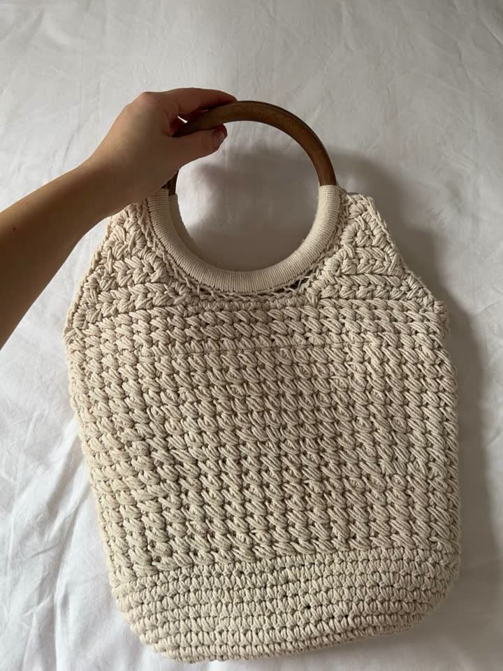 Сумка плетенная Zara