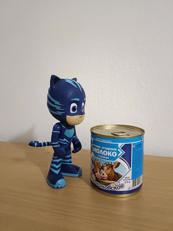 Кот большой