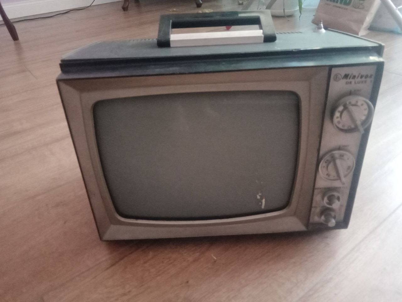 Minivox De Luxe TV