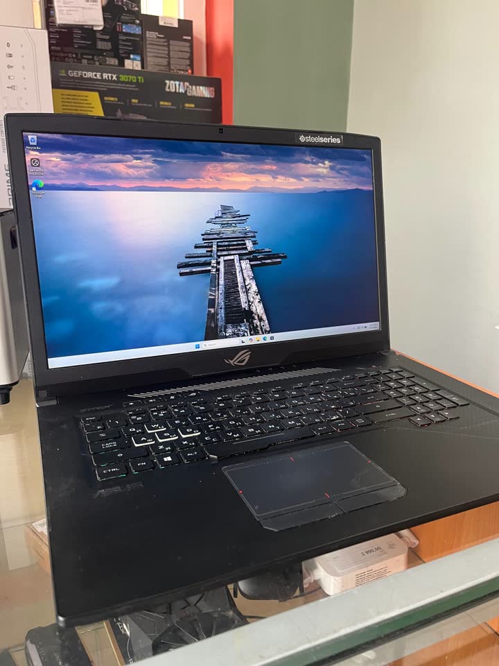 ASUS ROG Strix GL703G