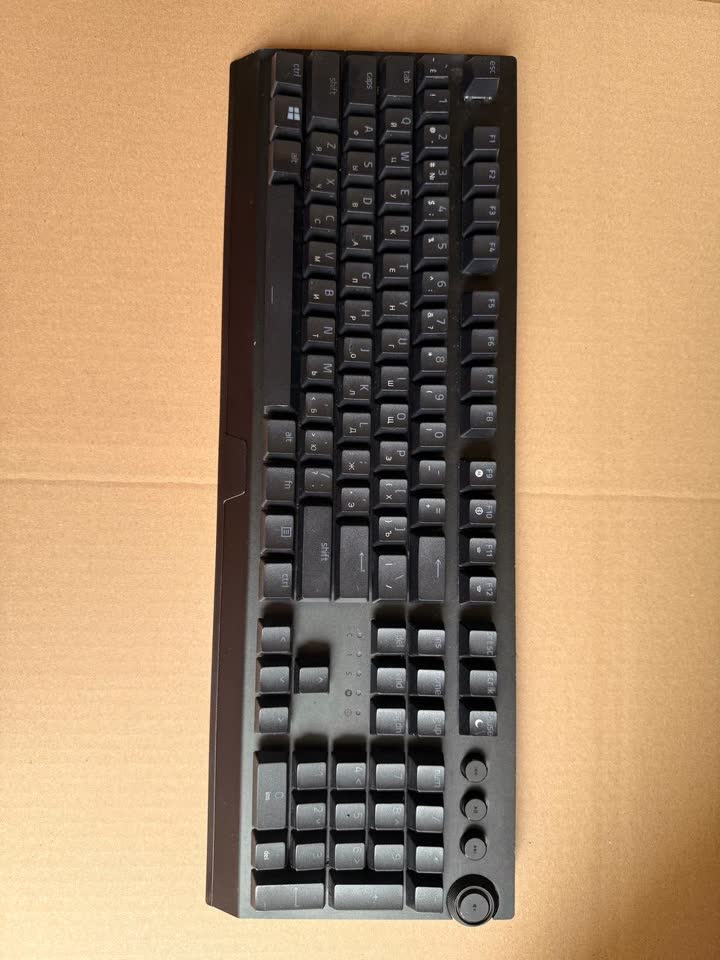 Клавиатура Razer Blackwidow V3 Pro + мышь Razer Deathadder Essential в подарок