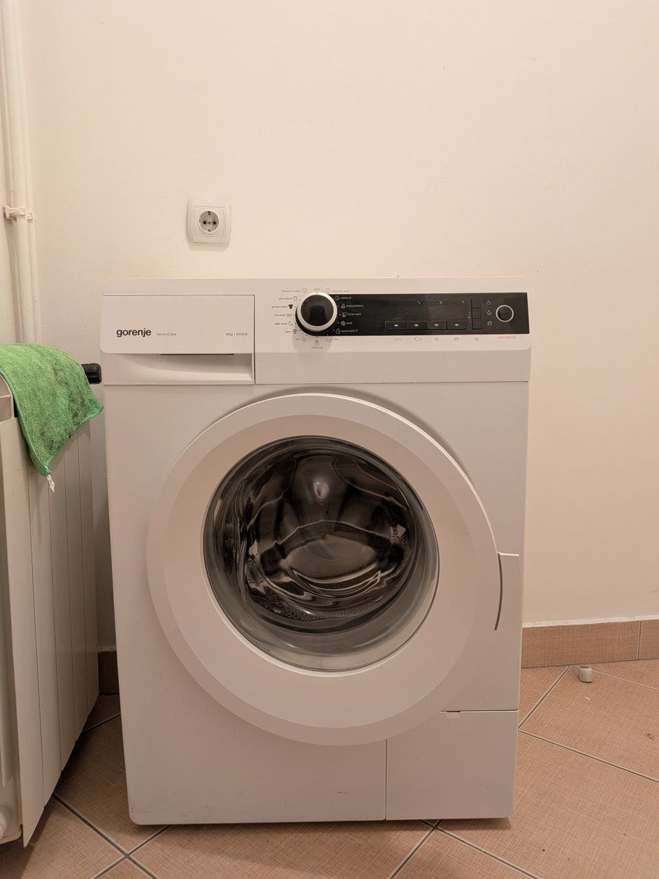 Бесплатно отдам стиральную машину Gorenje W 6723/IS