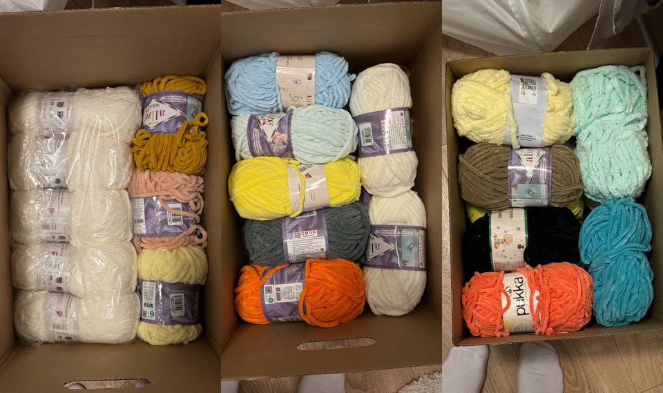 Продам две коробки пряжи(без коробок):