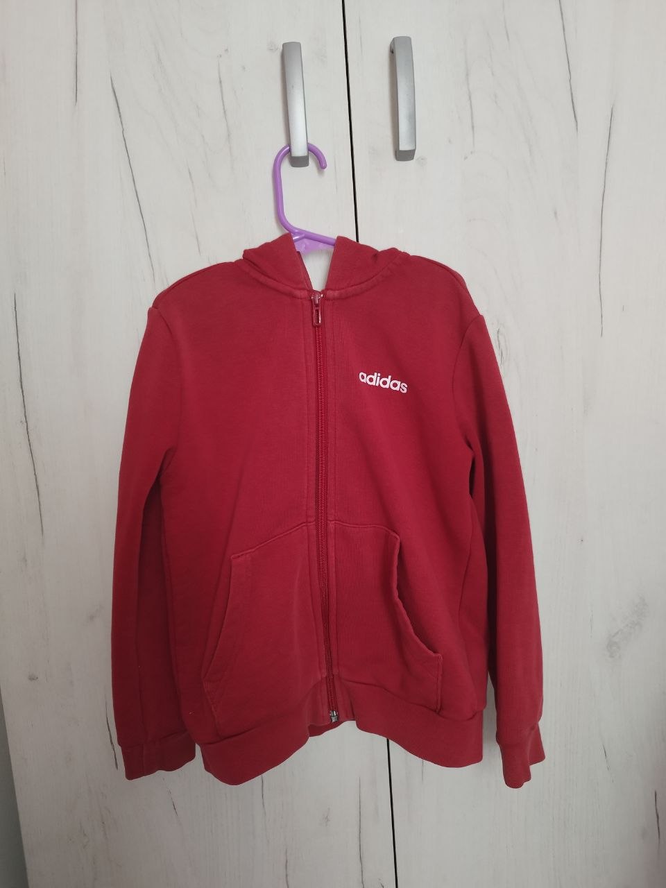 Шот Adidas, р.128 (7-8 лет). 700 дин. Карабурма, рядом с Big Fashion