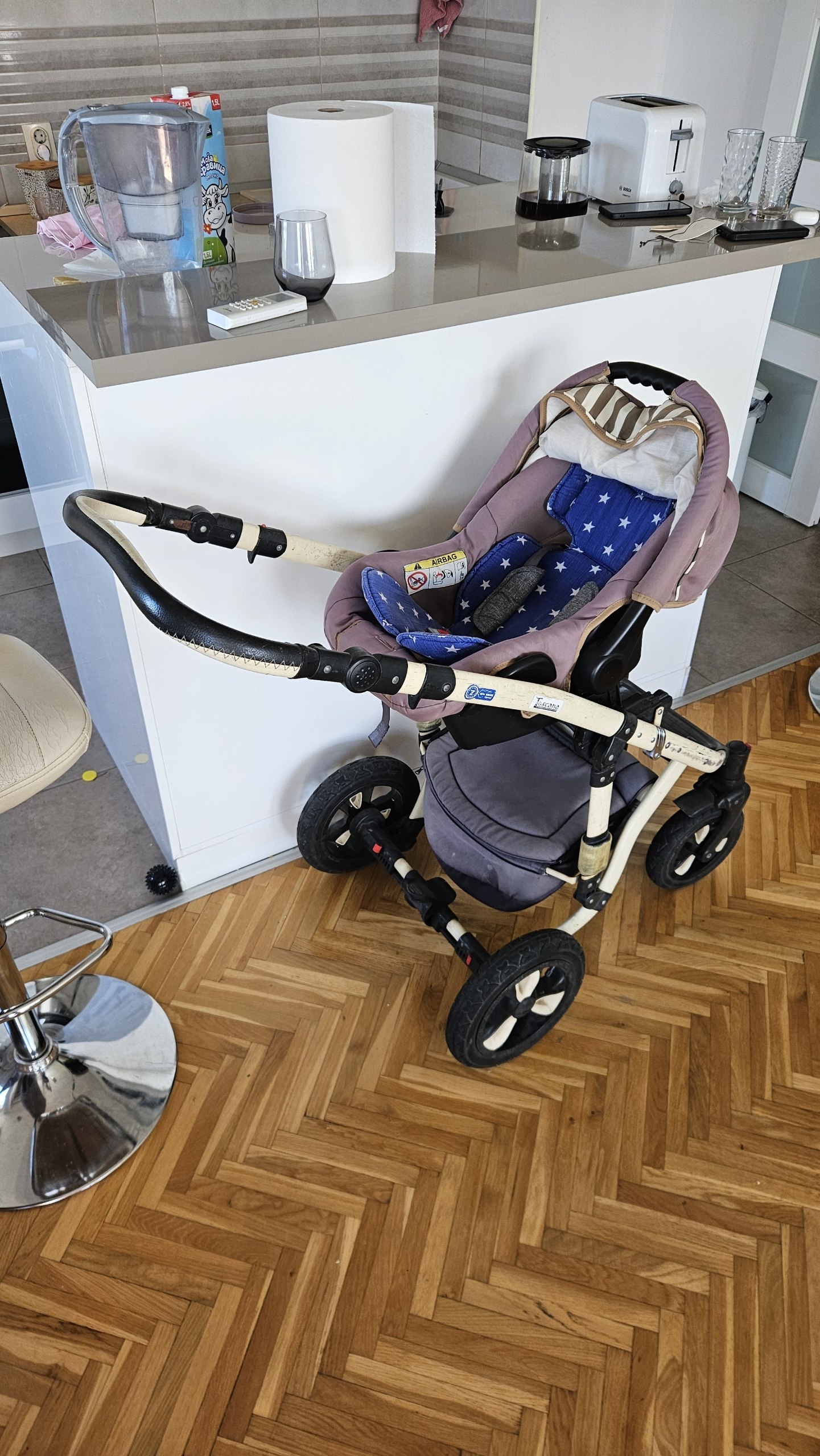 Baza za kolica + auto sedište za bebe Bebe-mobile Toscana