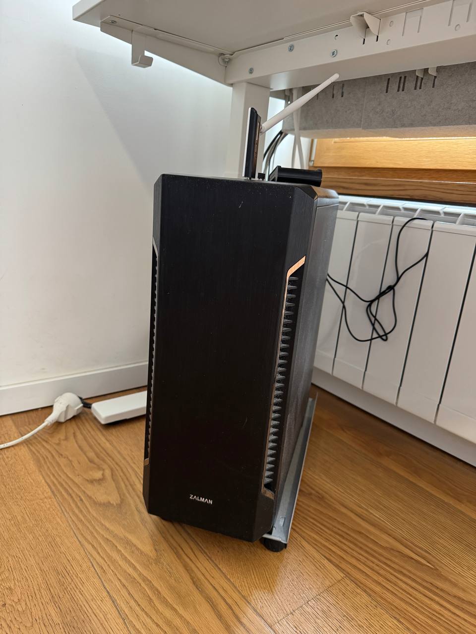 Stacionarni računar Ryzen 7 5700X / RTX 4060 Ti