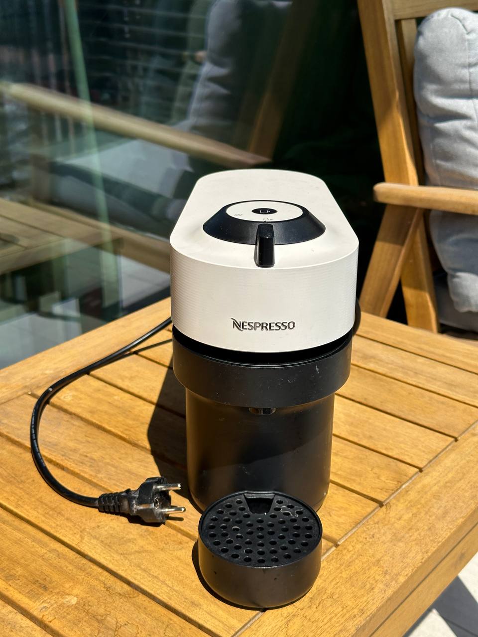 Nespresso Vertuo Pop aparat za kafu, beli — 5.990 RSD