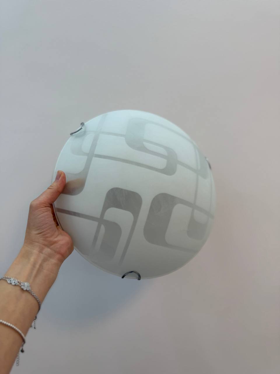 Светильник потолочный d30 см