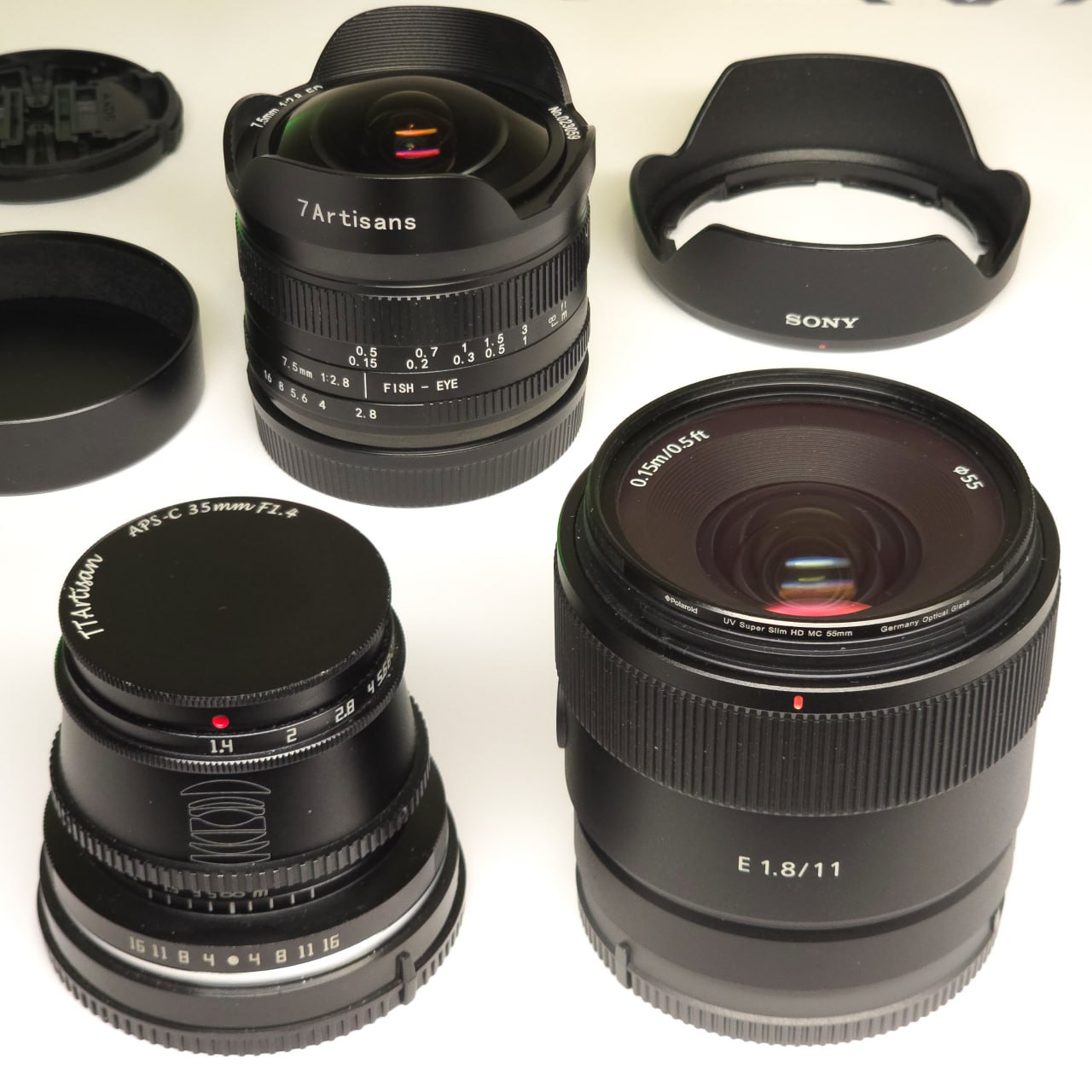 Продаю объективы Sony E-mount