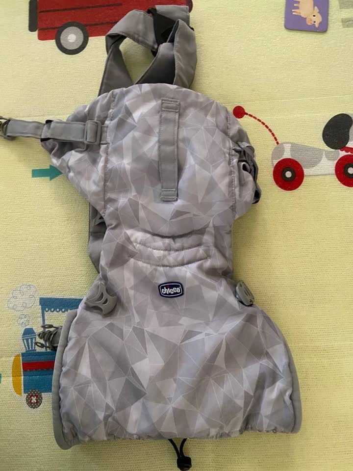 Chicco эргорюкзак для малышей от 0 мес EASYFIT серый