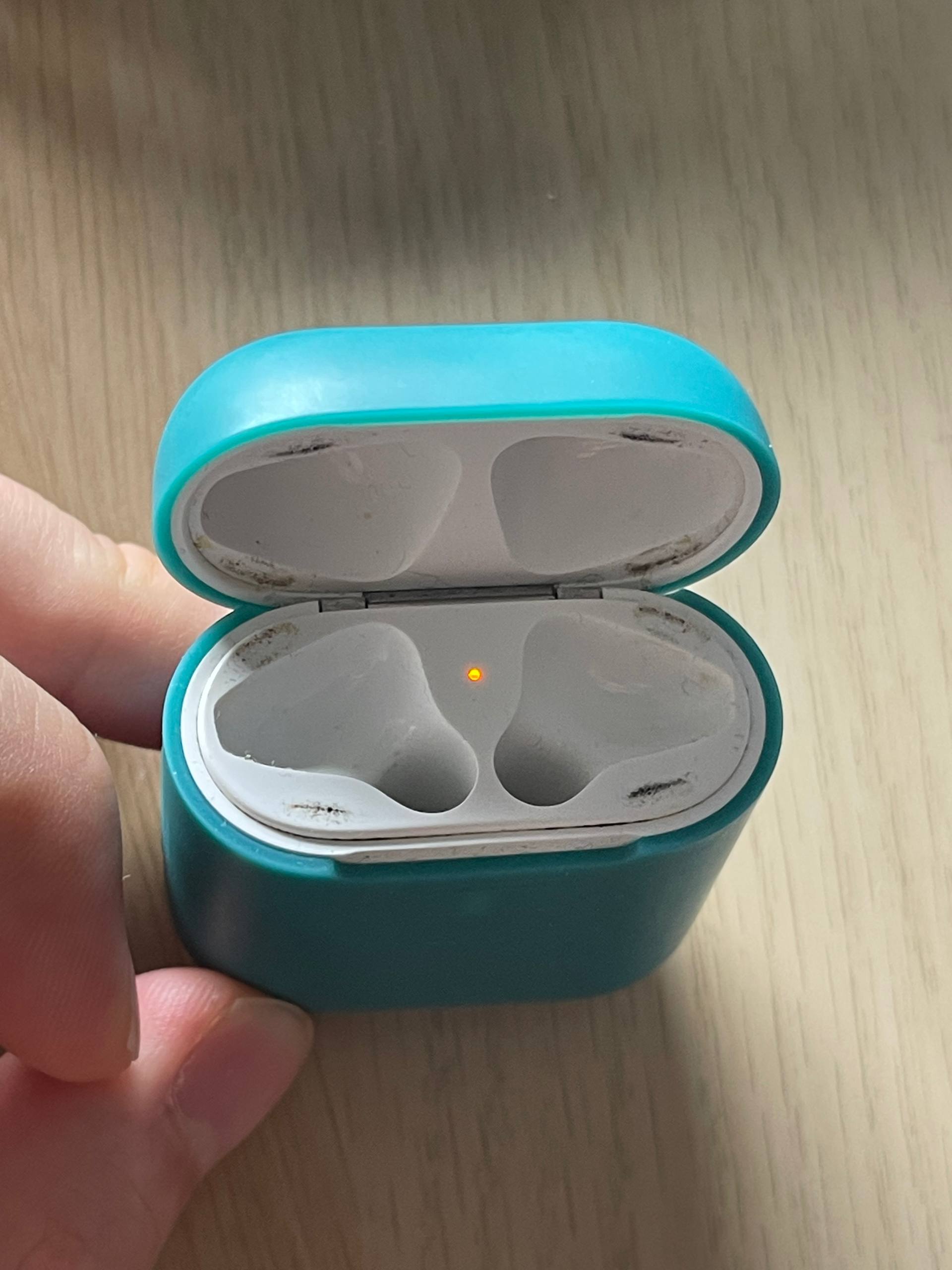 Airpods 2 футрола без слушалица