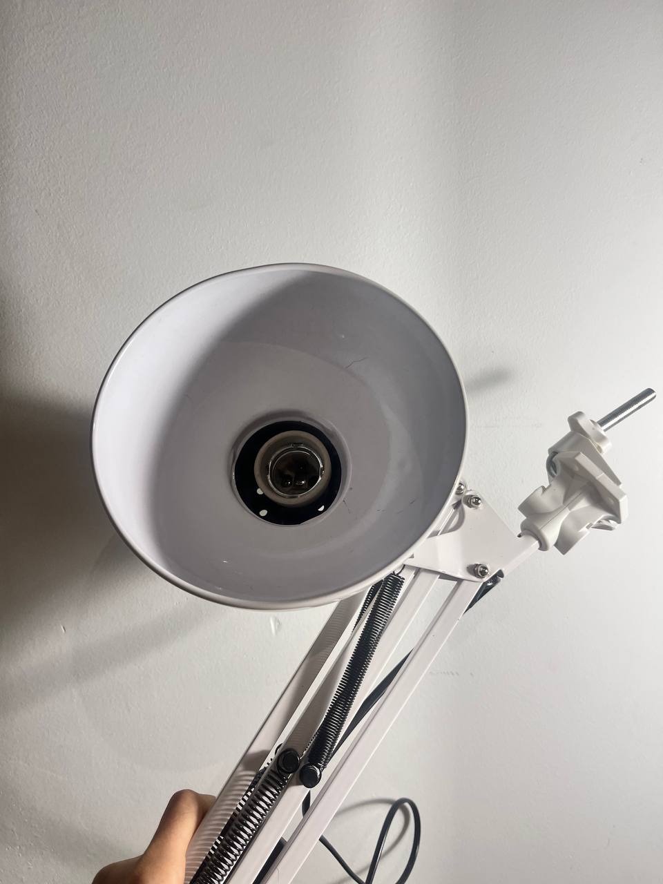 Poklanjam Ikeinu lampu