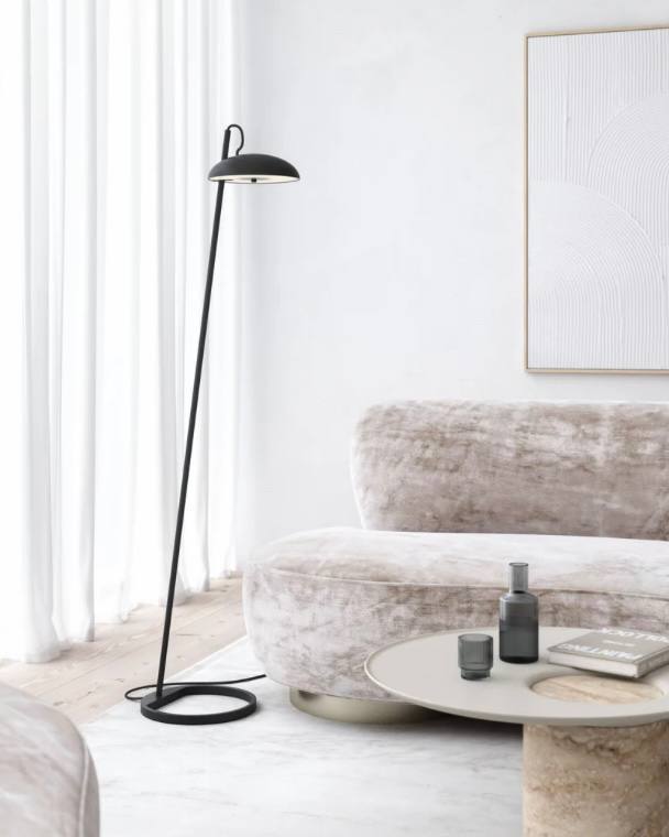 Stona lampa Design For The People