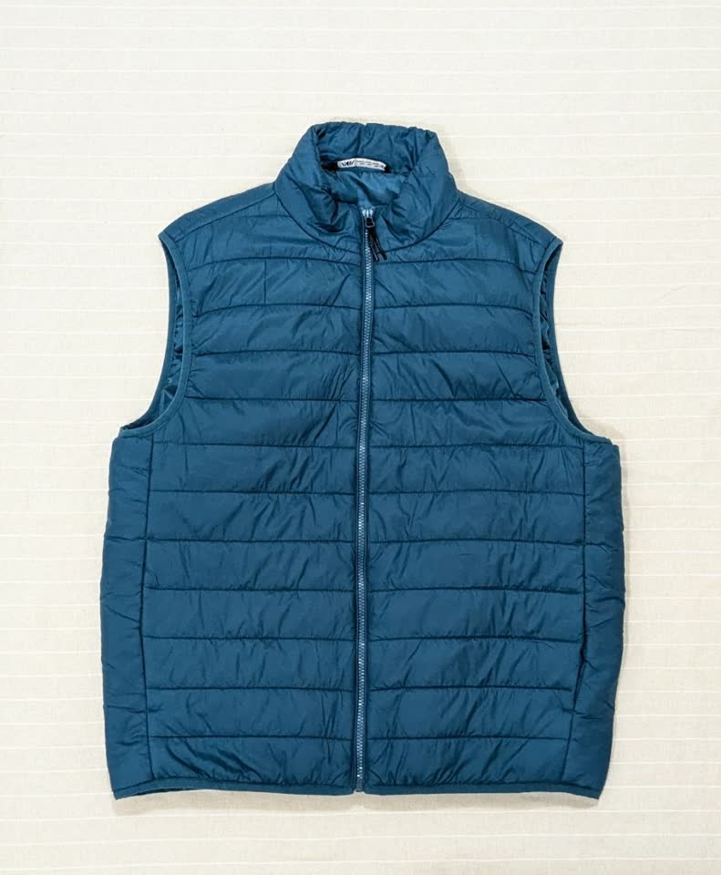 Мужская одежда: жилет, брюки, пиджаки Zara и 7Square