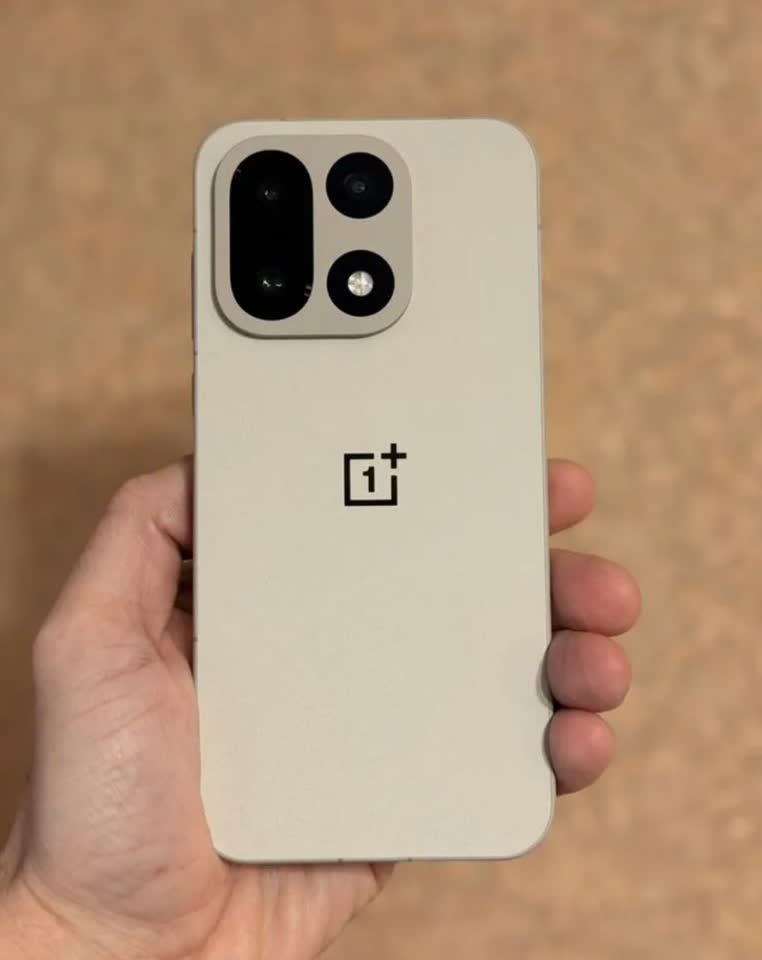 OnePlus 15 16/256