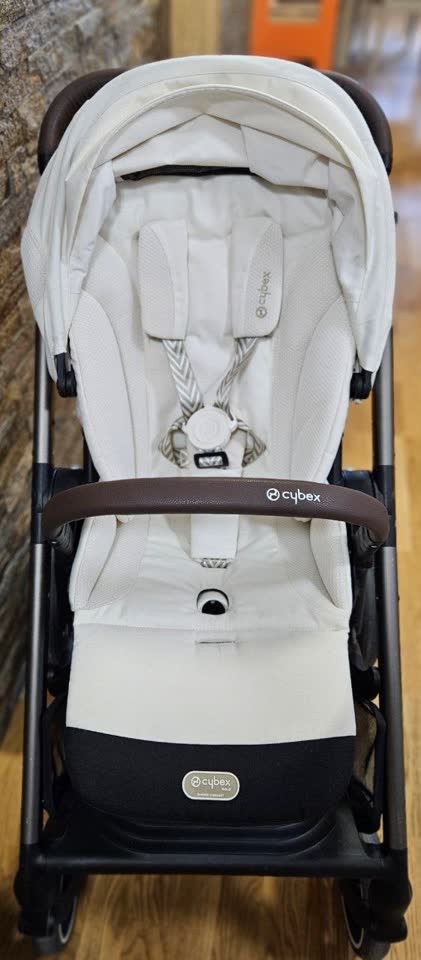 Продаю коляску 3 в 1 Cybex Balios S Lux